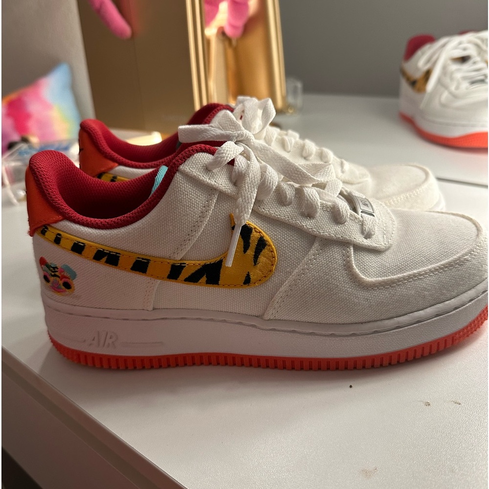 Nike tiger print sneakers